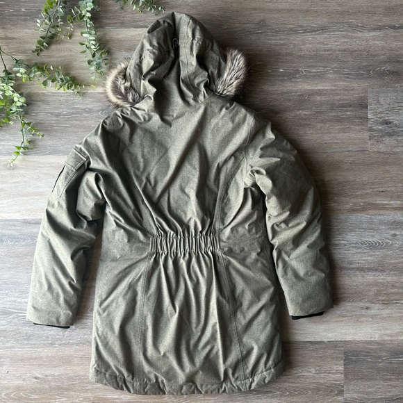 Women’s Eddie Bauer Superior Down Parka - Picture 5 of 7